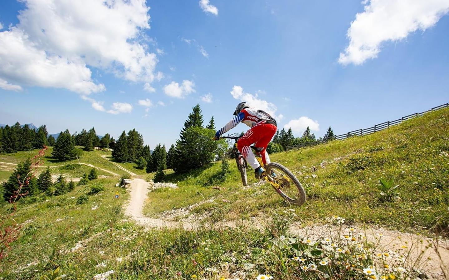 Studio « Le Petit Montagnard » Malbuisson Zewnętrze zdjęcie